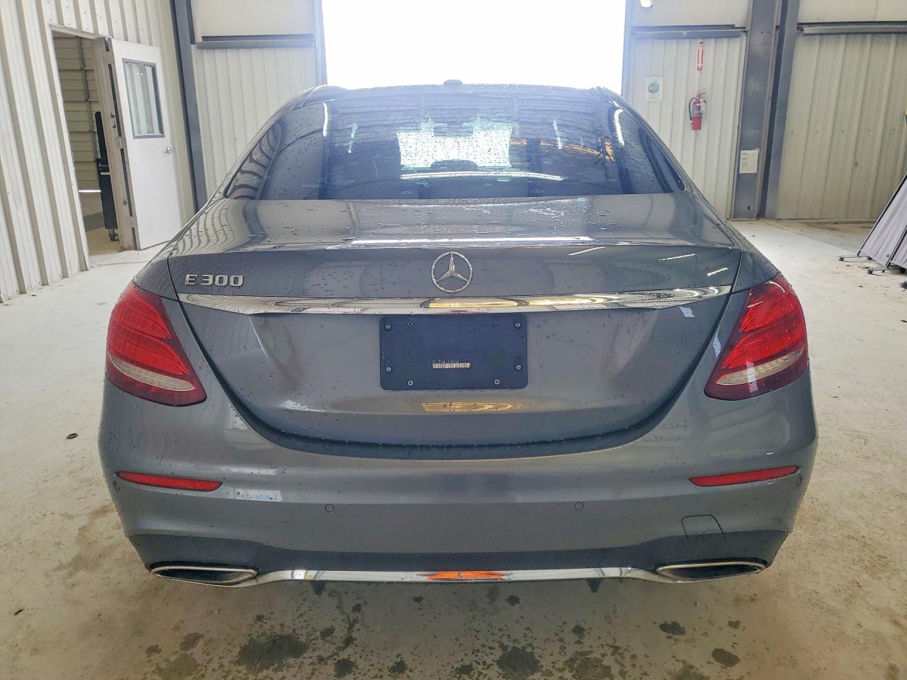 Mercedes-Benz E-Class 300