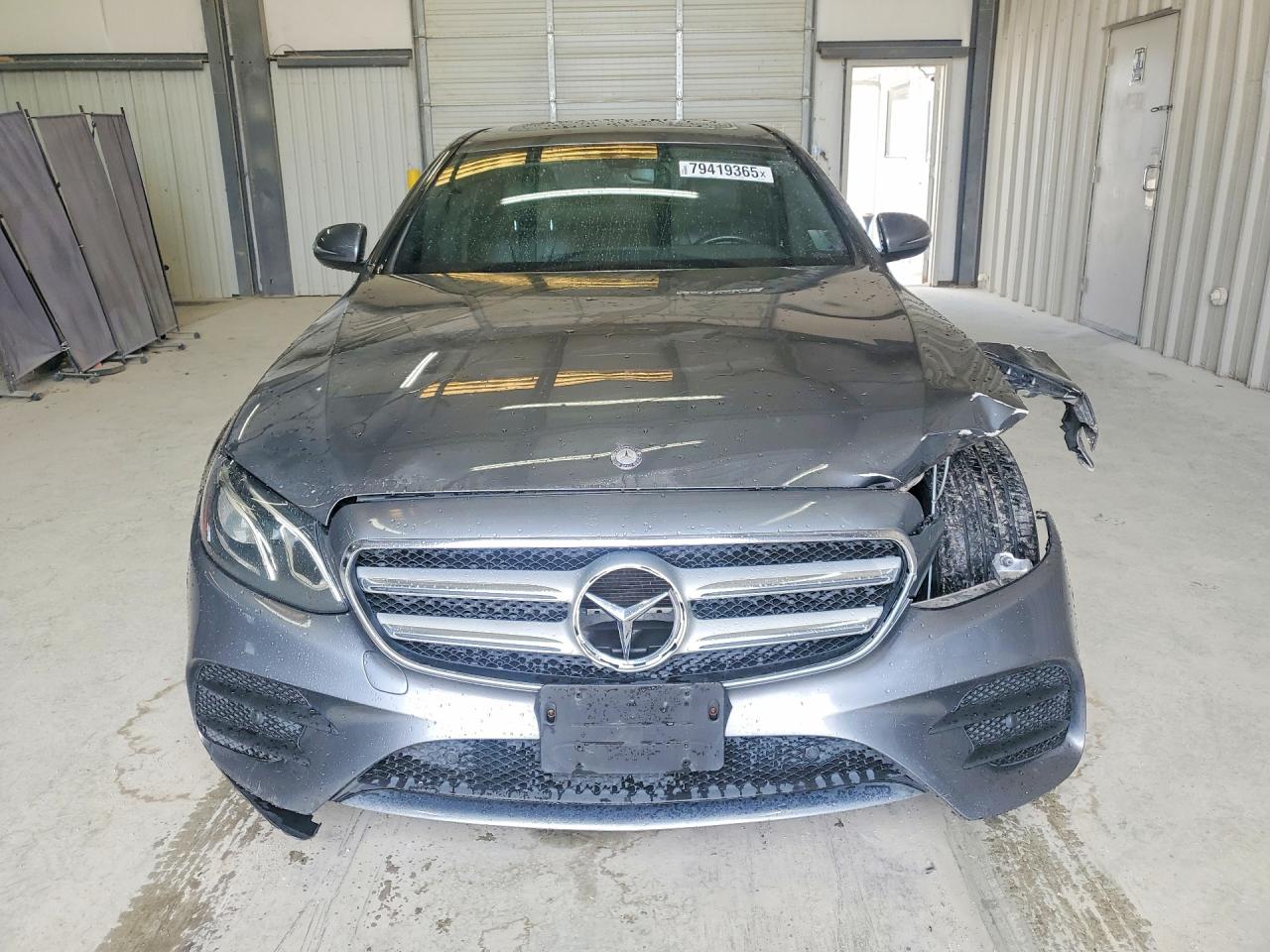 Mercedes-Benz E-Class 300