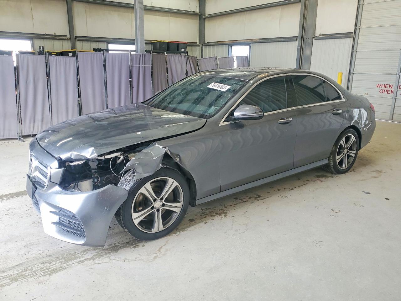 Salvage Mercedes-Benz E-Class Image