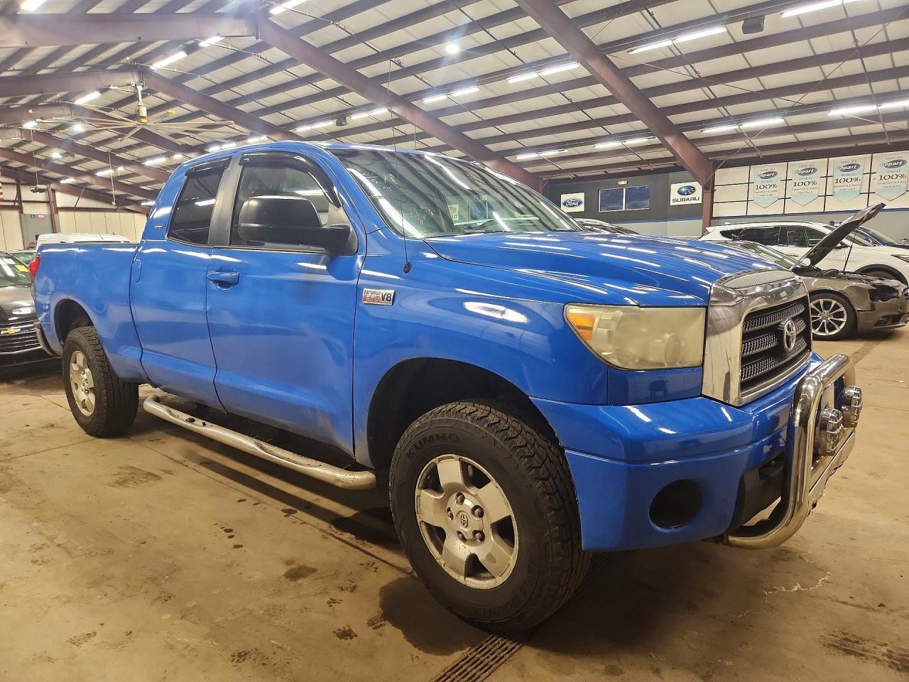 Toyota Tundra Sr5