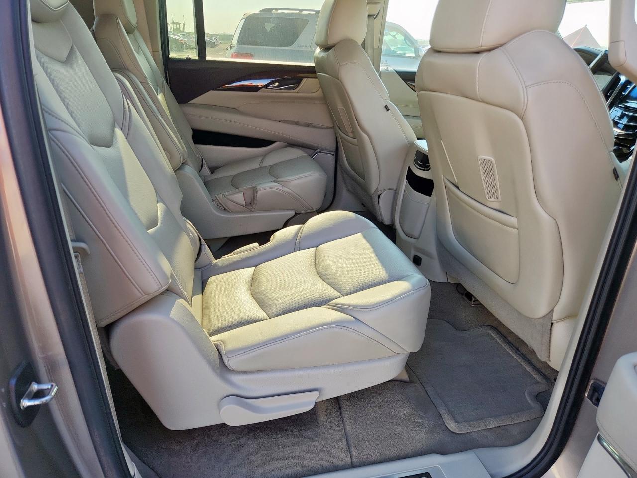 Cadillac Escalade Esv Luxury