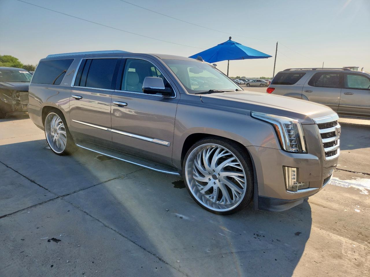 Cadillac Escalade Esv Luxury