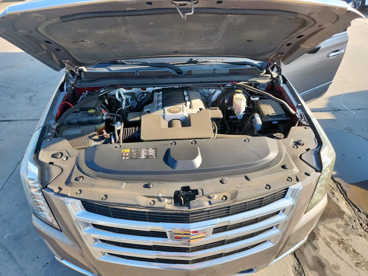 Cadillac Escalade Esv Luxury
