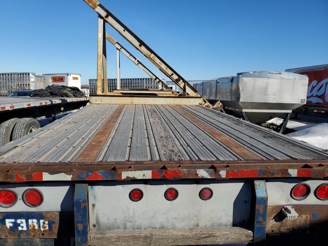 Fontaine Flatbed Tr