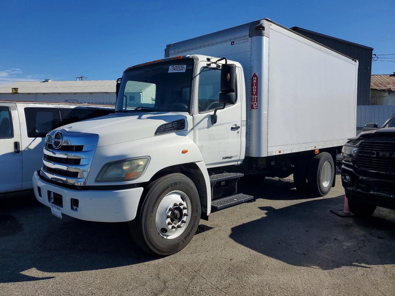 Salvage Hino 258 268 Image