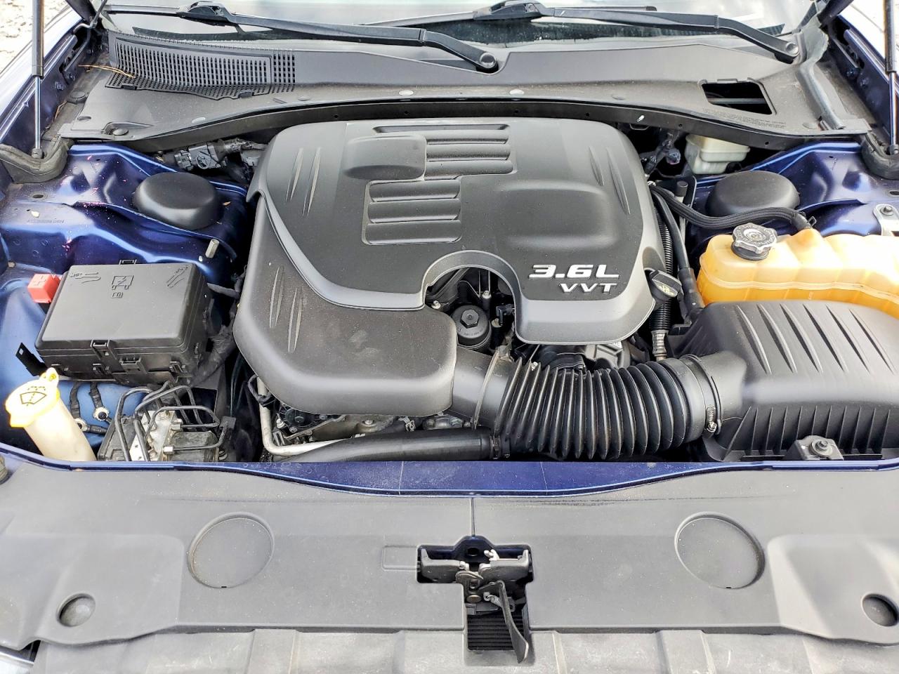 Dodge Charger Se