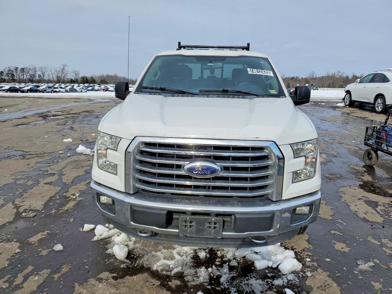 Ford F-150 Super Cab