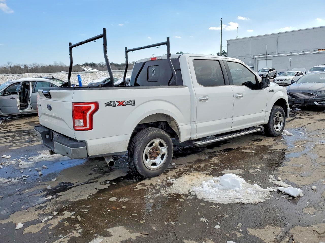 Ford F-150 Super Cab