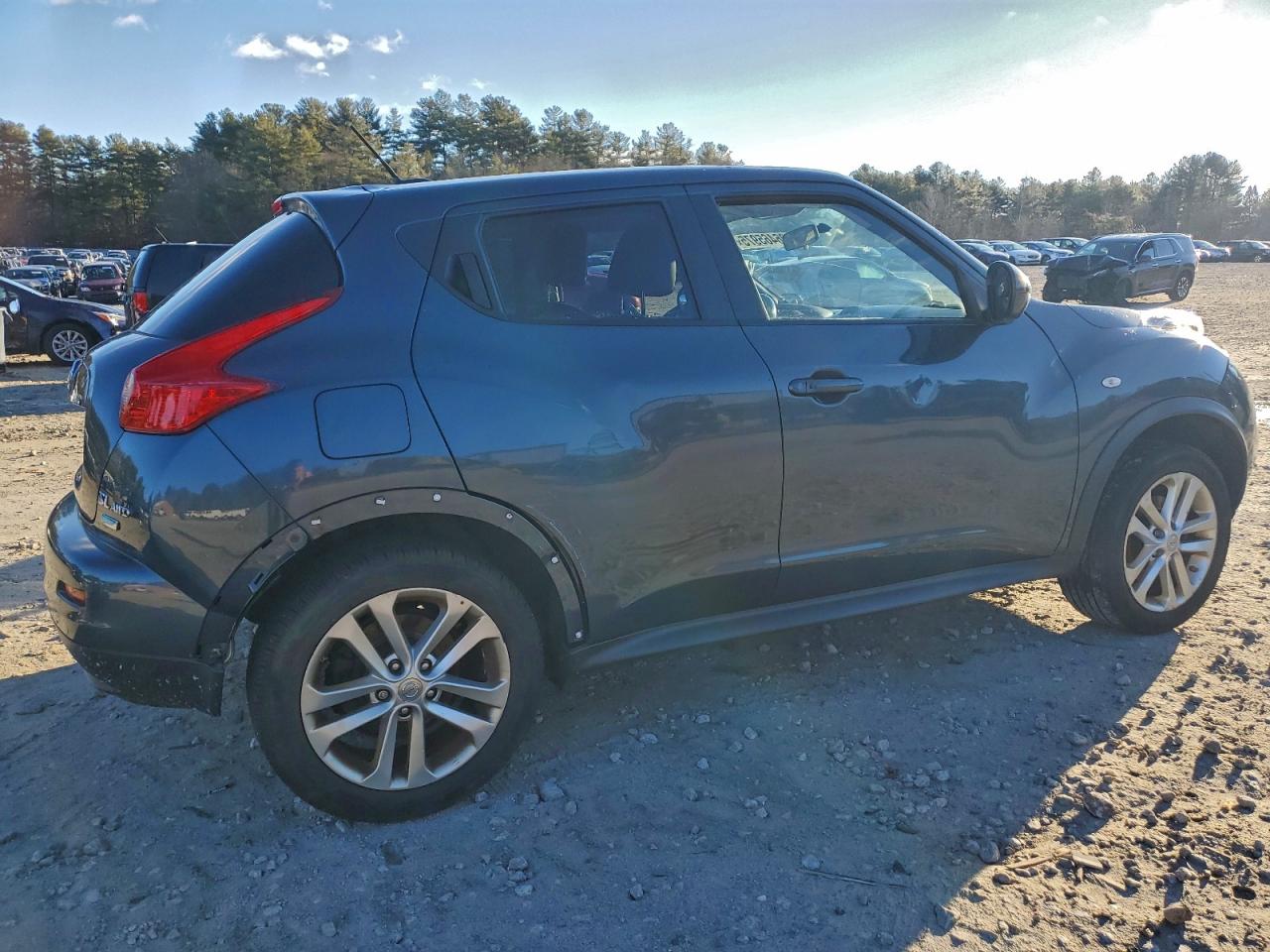 Nissan JUKE S