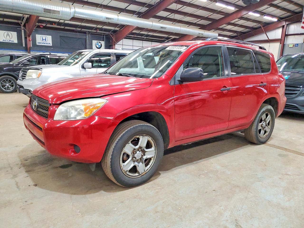 Salvage Toyota RAV4 Image