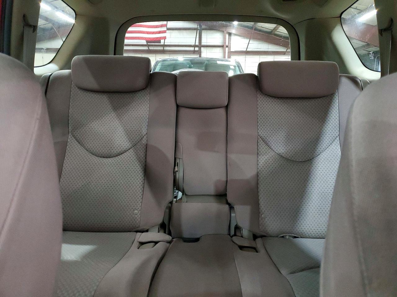 Toyota RAV4 Base