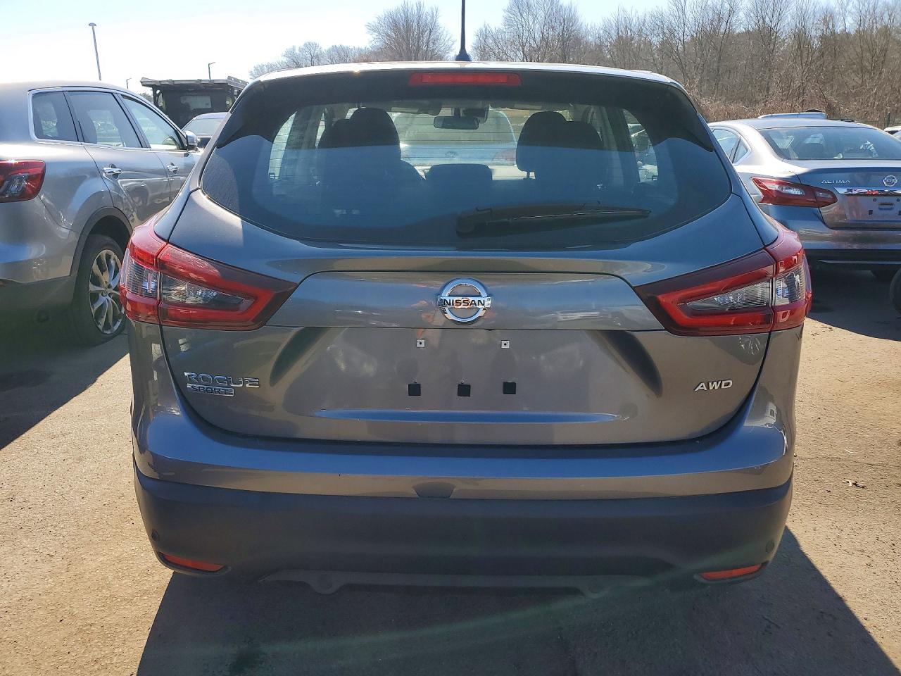 Nissan Rogue S
