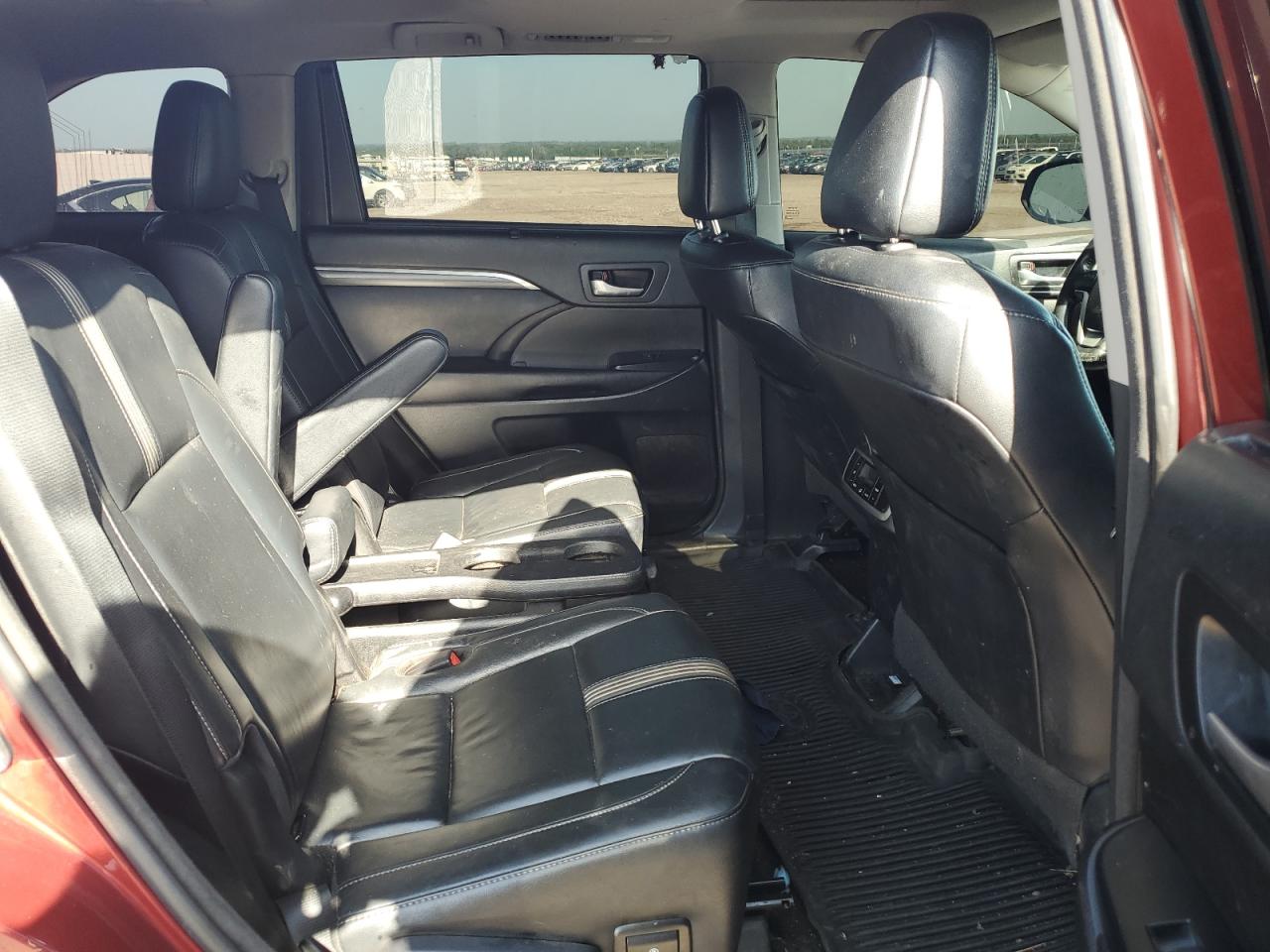 Toyota Highlander Se