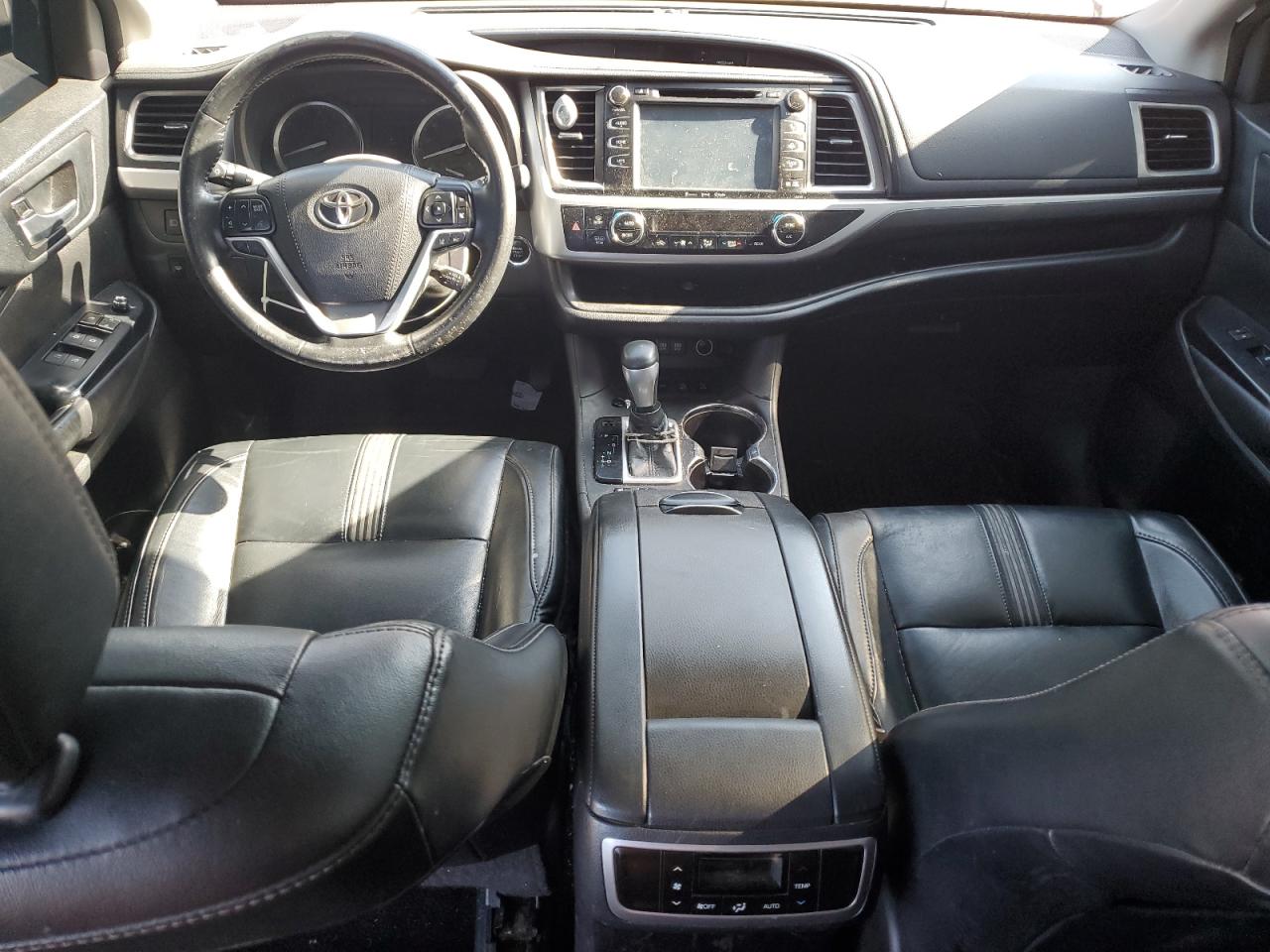 Toyota Highlander Se