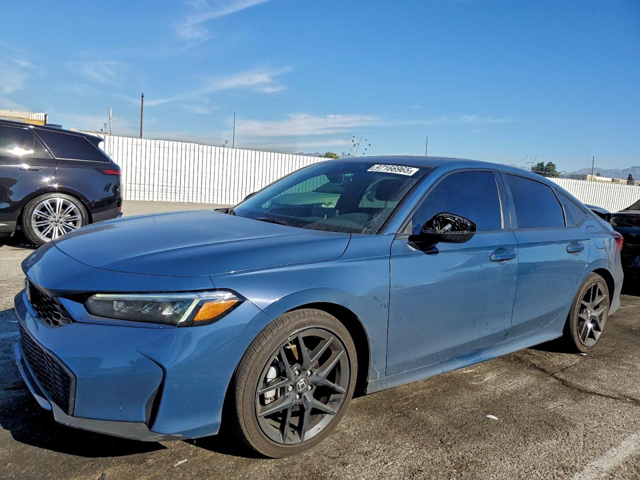 Salvage Honda Civic Image
