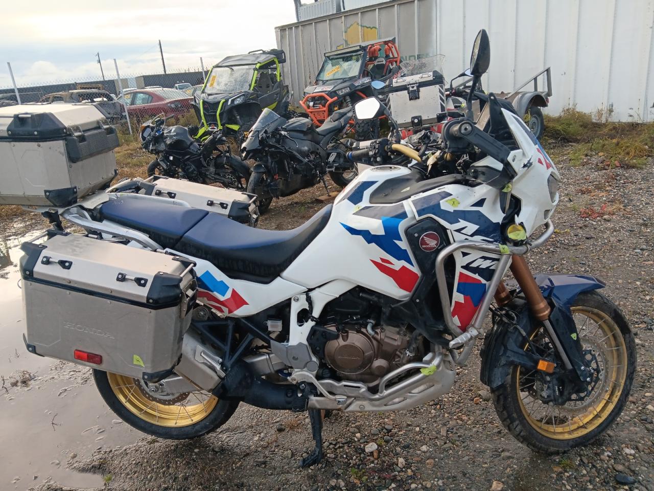 Salvage Honda Crf Cycle Image