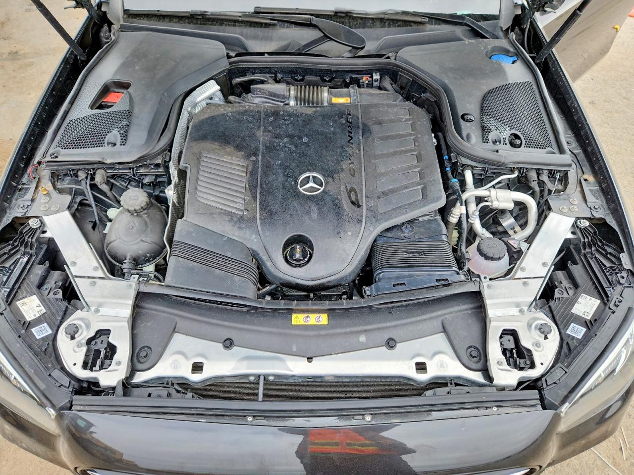 Mercedes-Benz E-Class 450 4matic