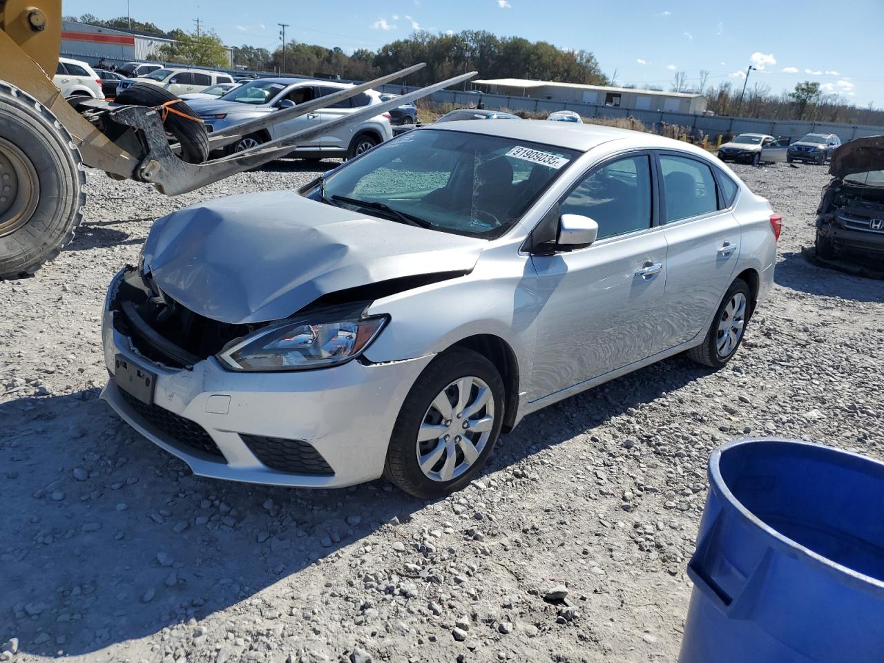 Salvage Nissan Sentra Image
