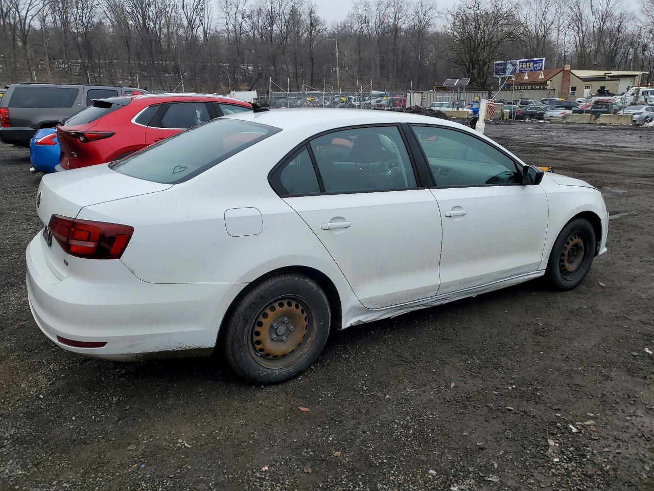 Volkswagen Jetta S