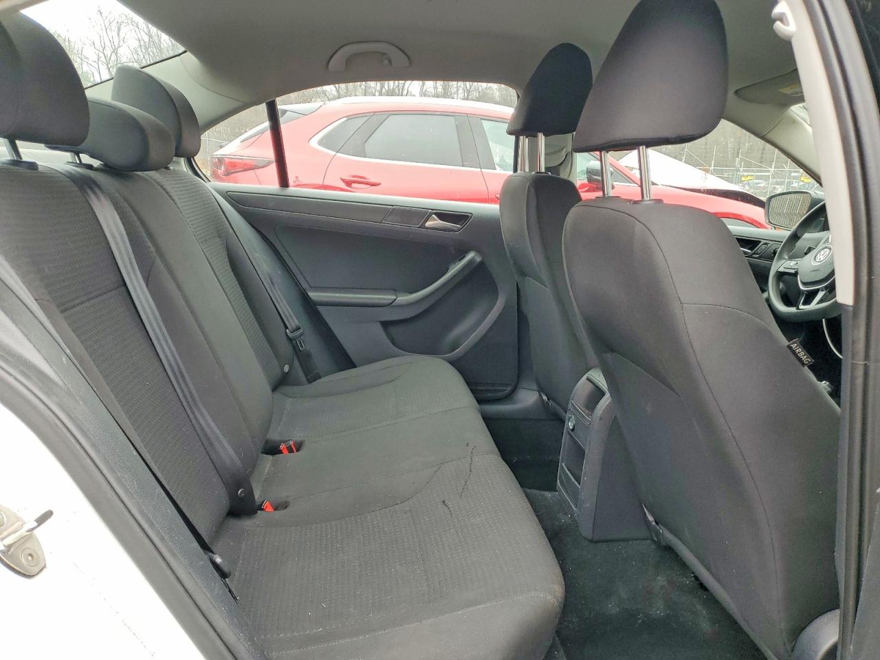 Volkswagen Jetta S