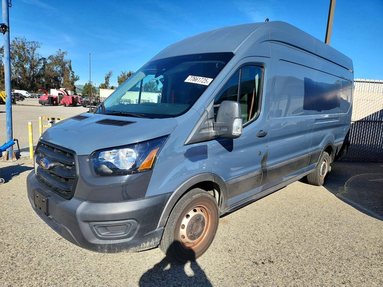 Salvage Ford Transit Image