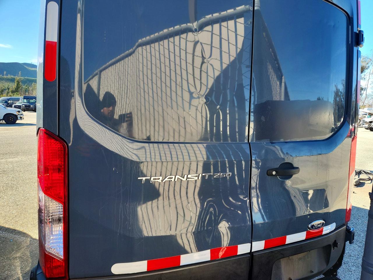 Ford Transit T-250