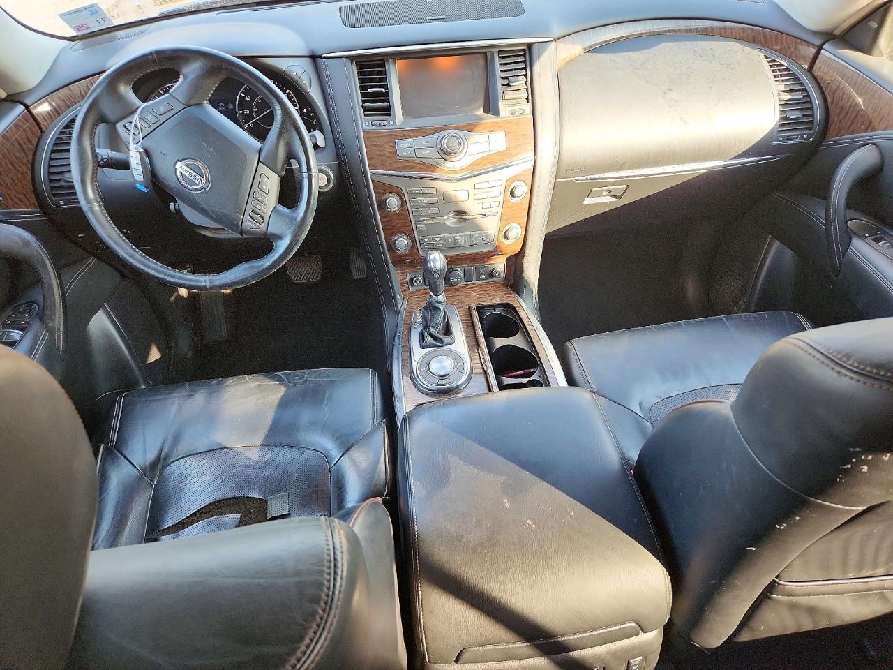 Nissan Armada Platinum