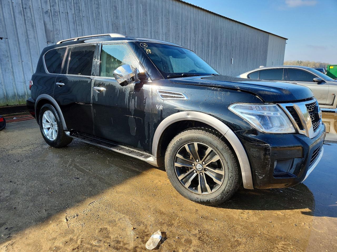 Nissan Armada Platinum