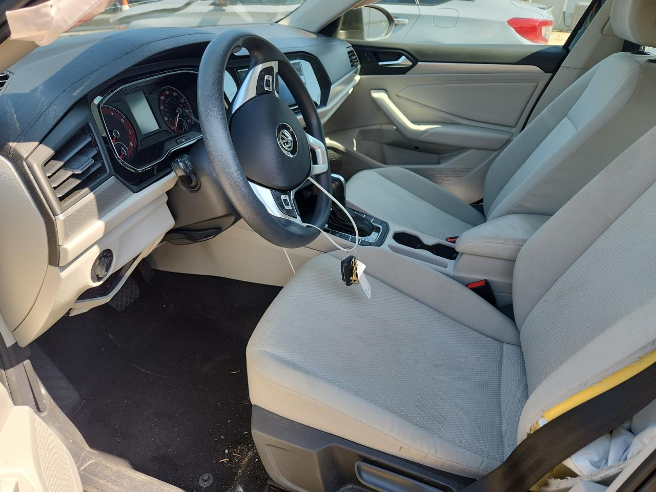 Volkswagen Jetta S