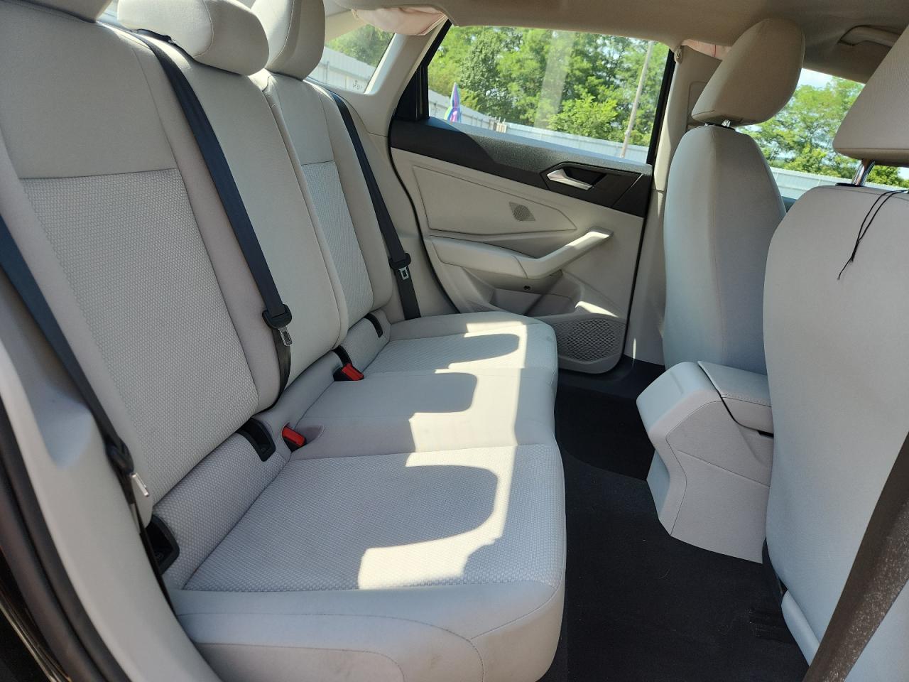 Volkswagen Jetta S