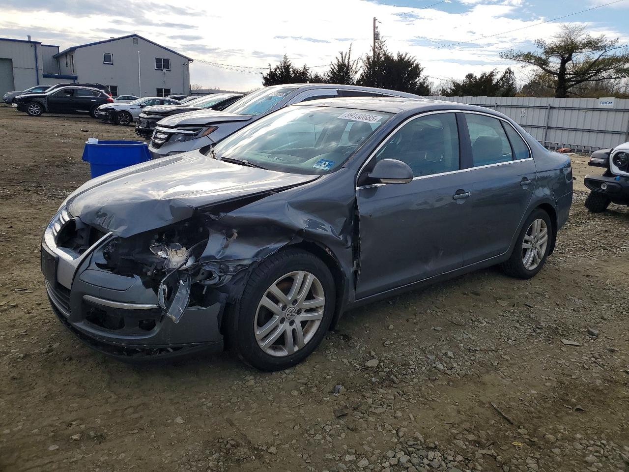 Salvage Volkswagen Jetta Image