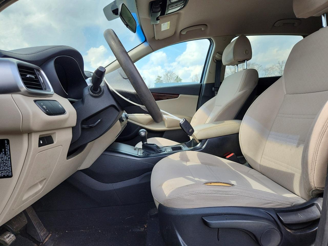 Kia Sorento Lx V6