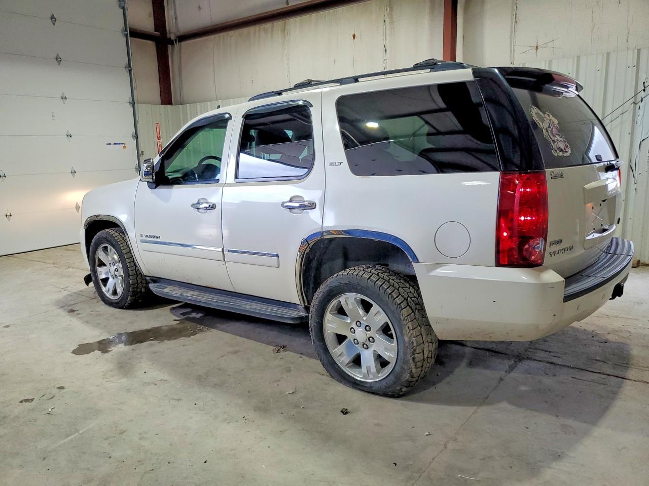 GMC Yukon Slt