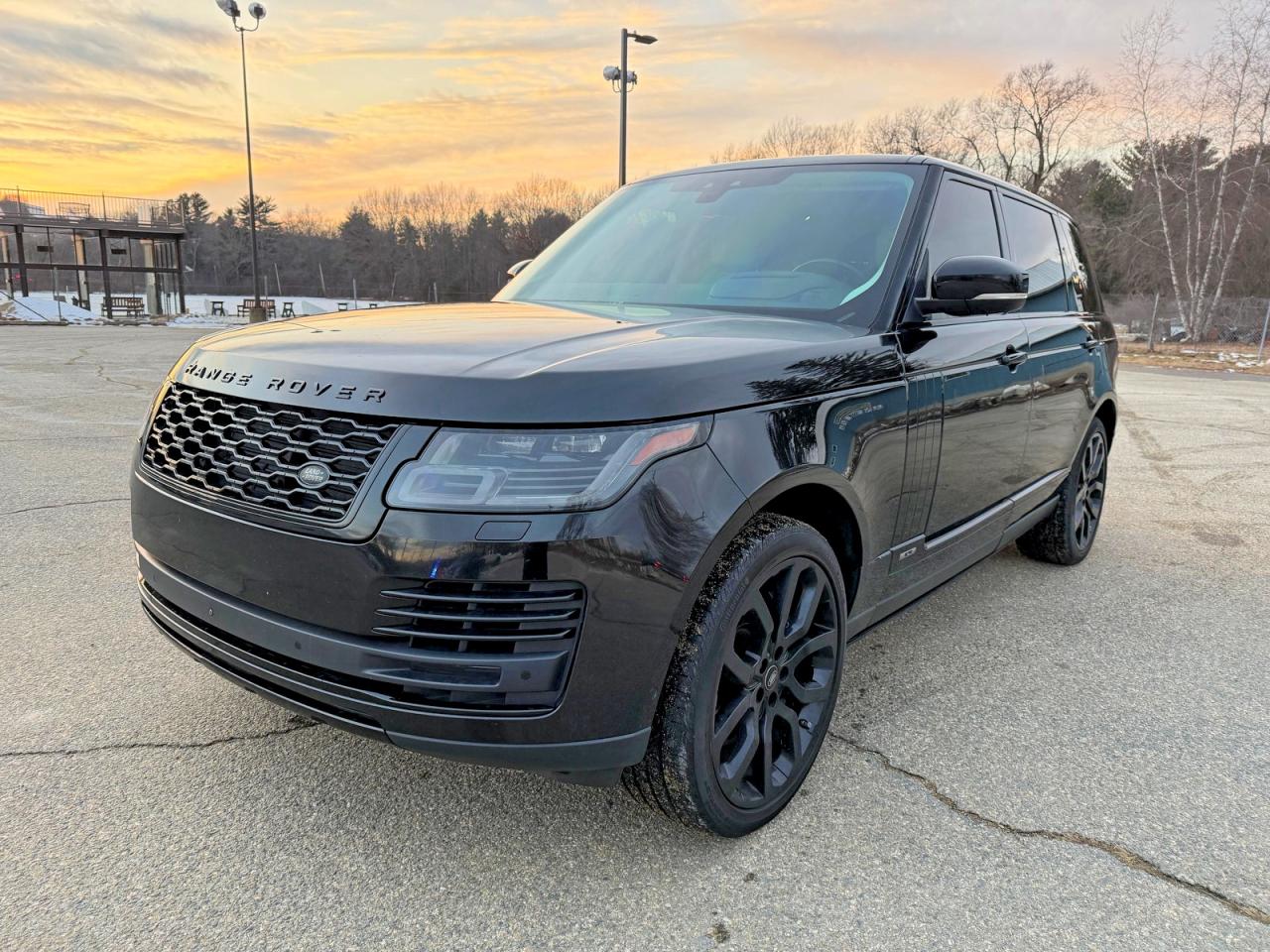 Salvage Land Rover Range Rover Image