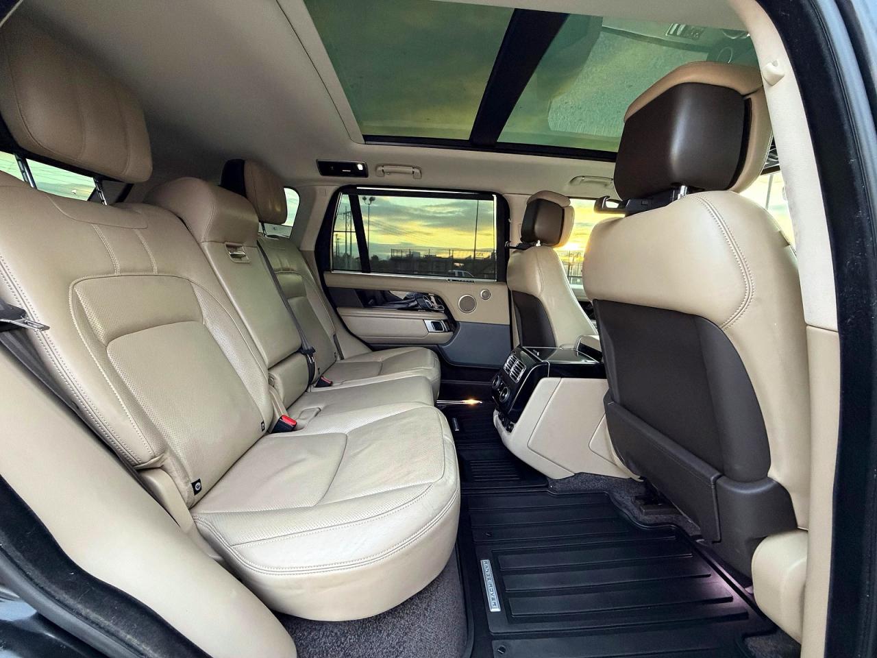 Land Rover Range Rover P525 Hse