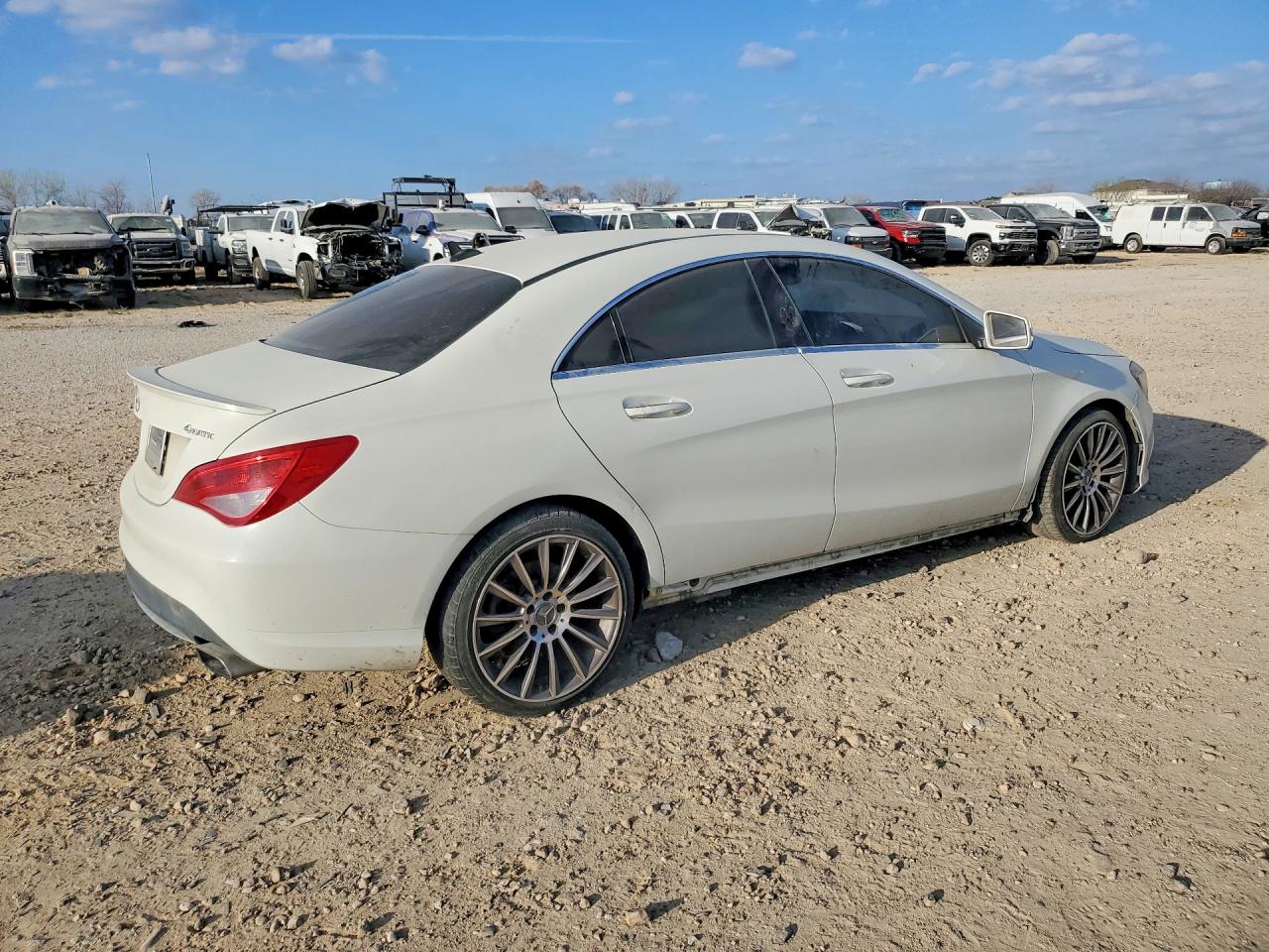 Mercedes-Benz Cla-class 250 4matic
