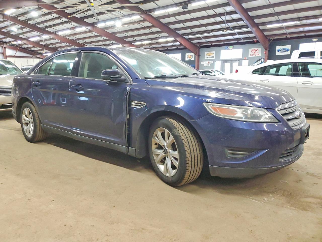 Ford Taurus Sel