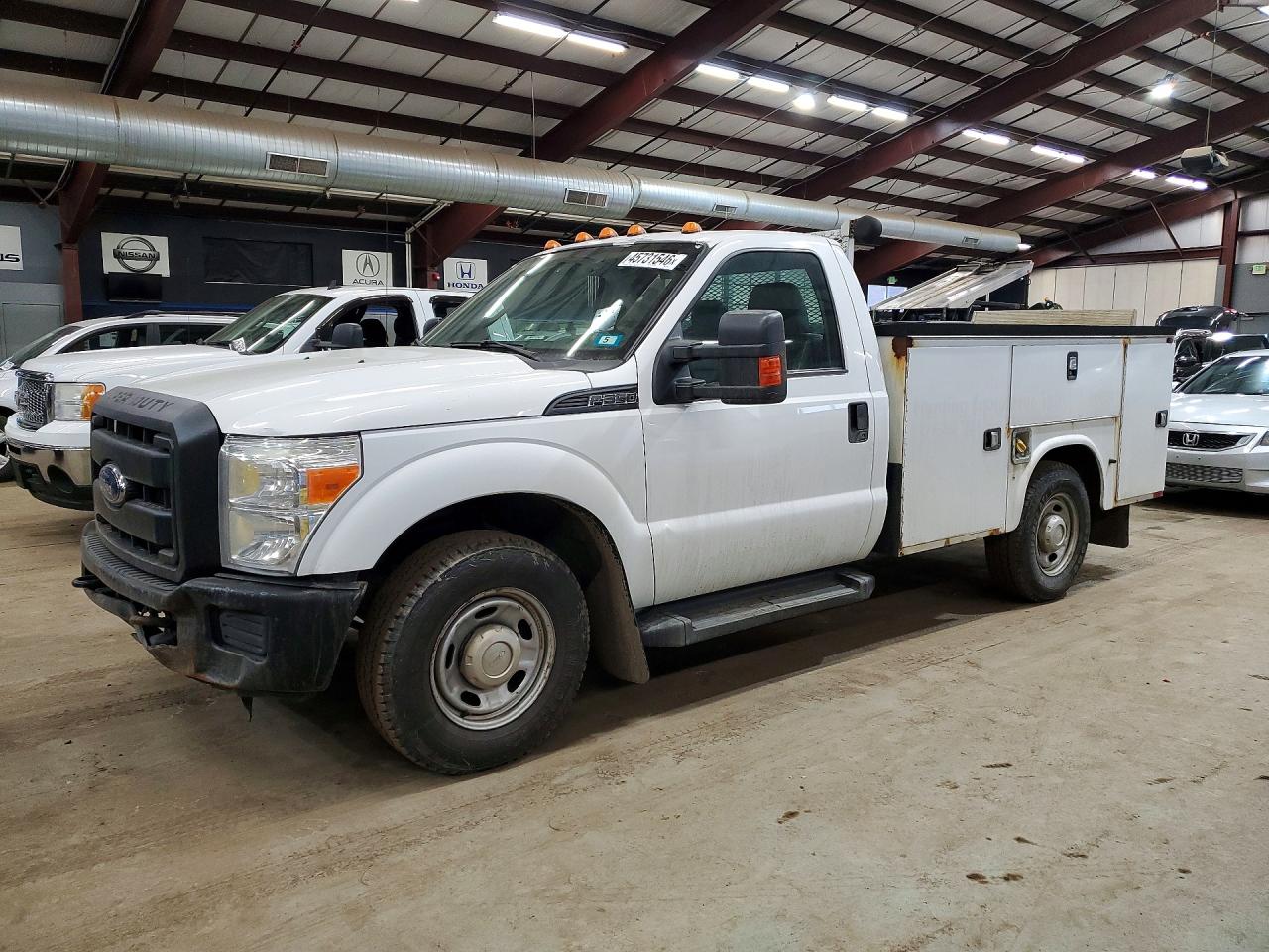 Salvage Ford F-350 Image