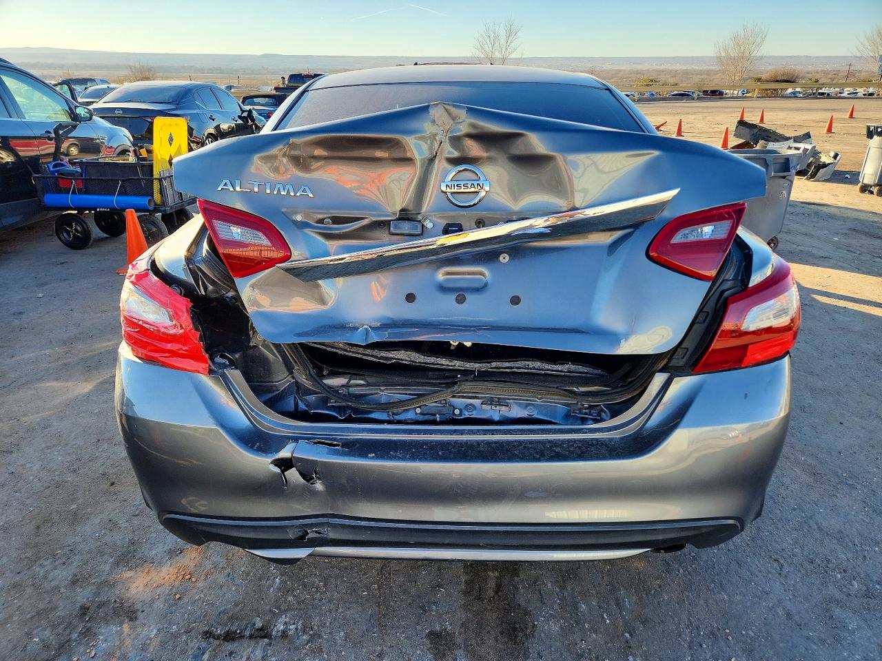 Nissan Altima
