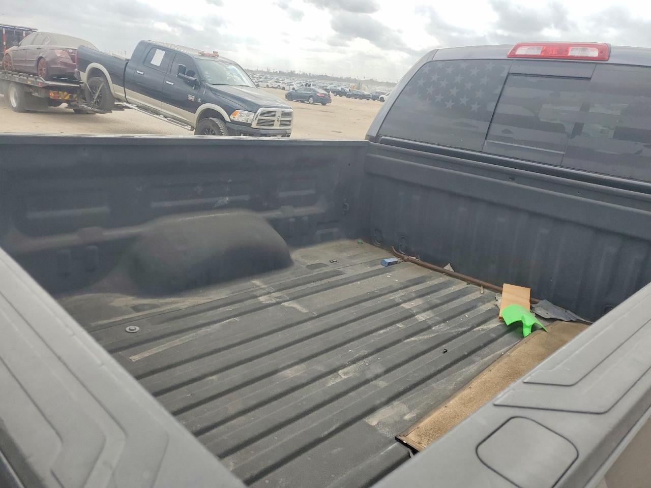 Toyota Tundra Sr5