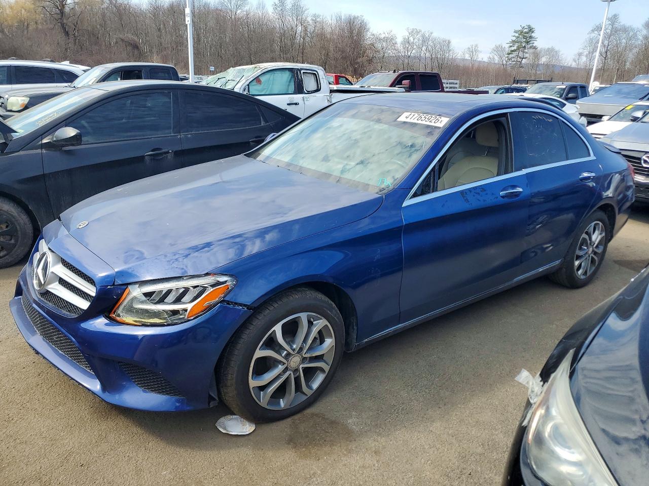 Salvage Mercedes-Benz C-Class Image