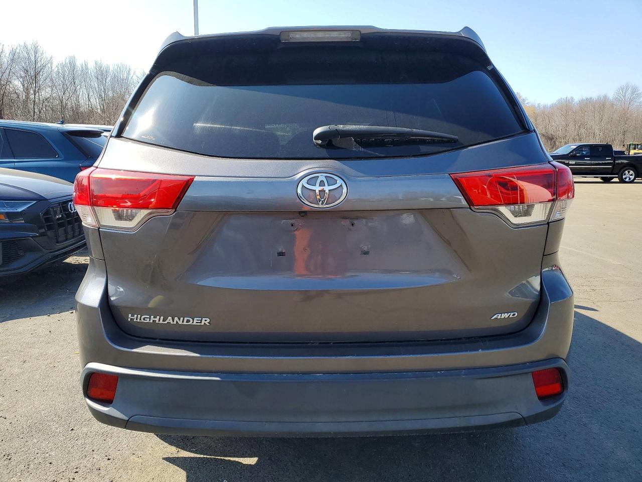 Toyota Highlander Le