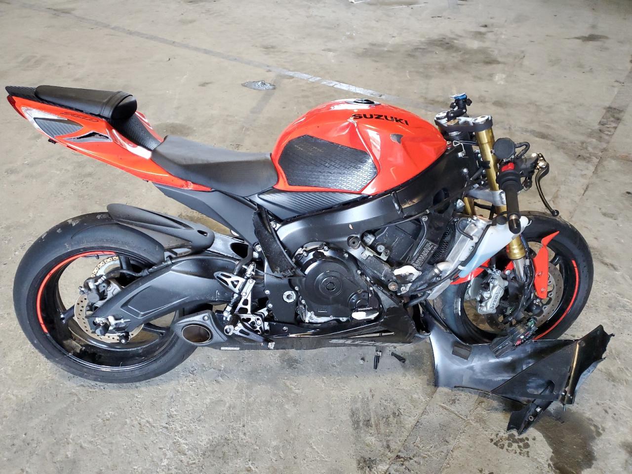 Salvage Suzuki Gsxr750 Image