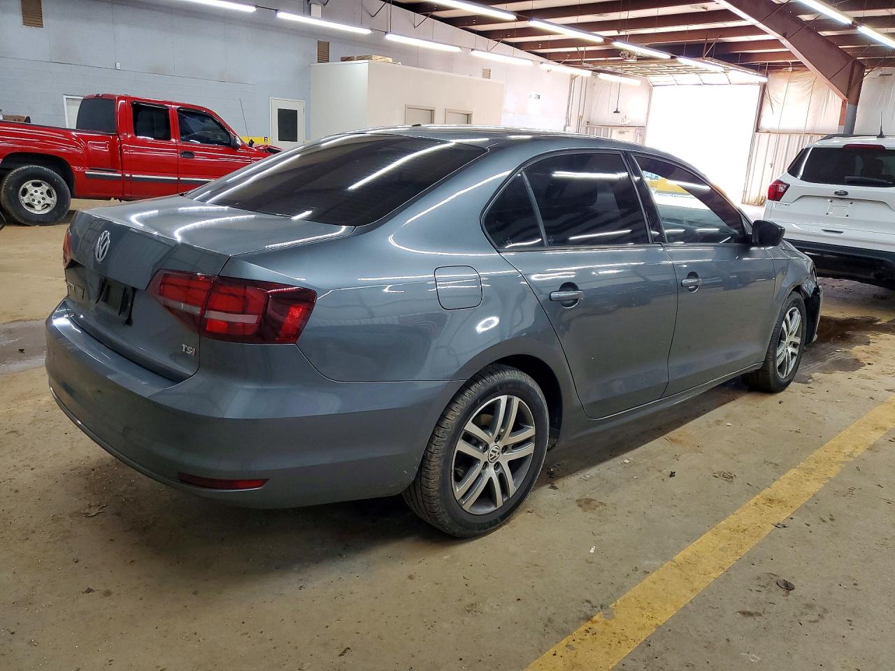 Volkswagen Jetta S