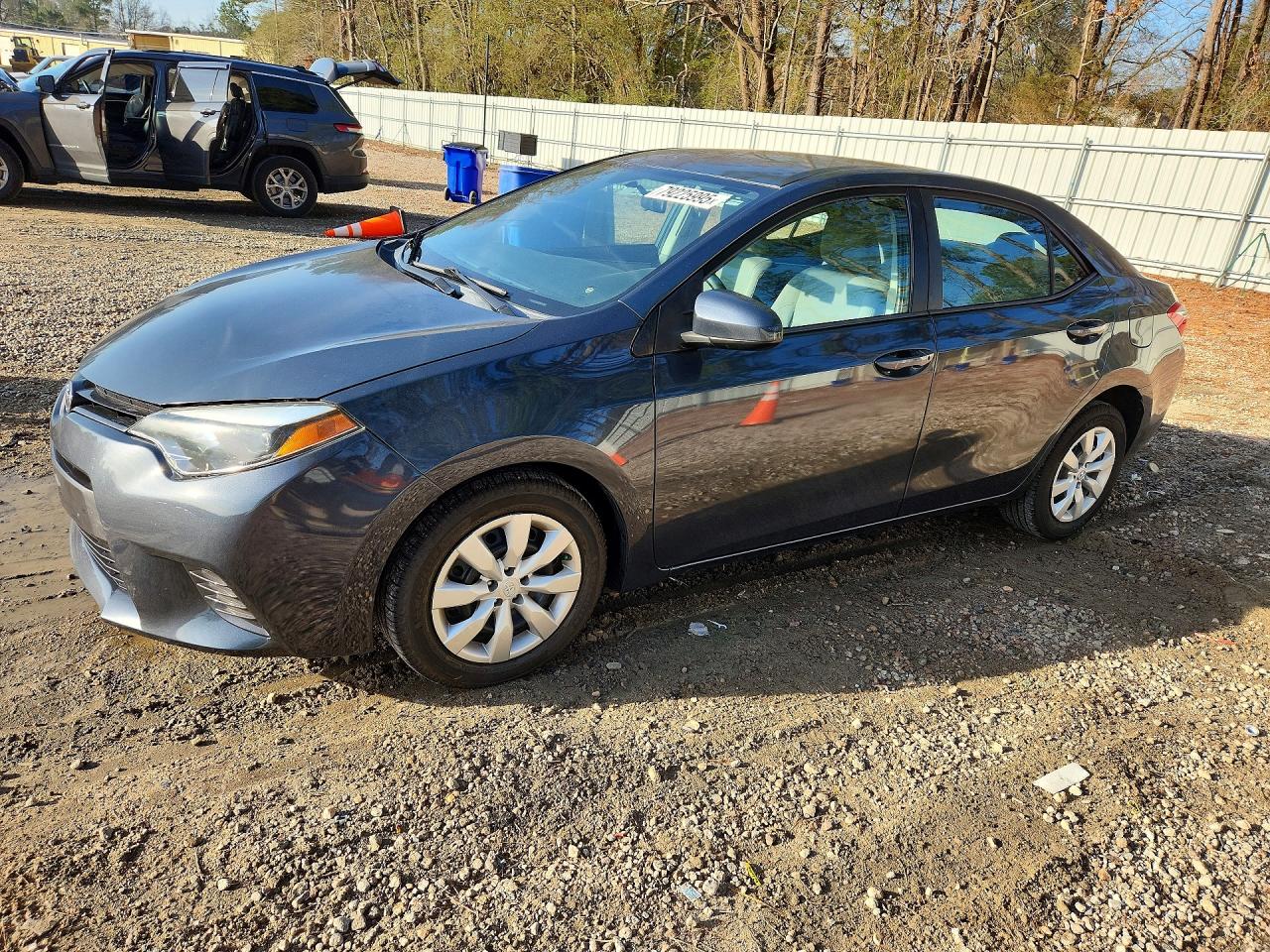Salvage Toyota Corolla Image