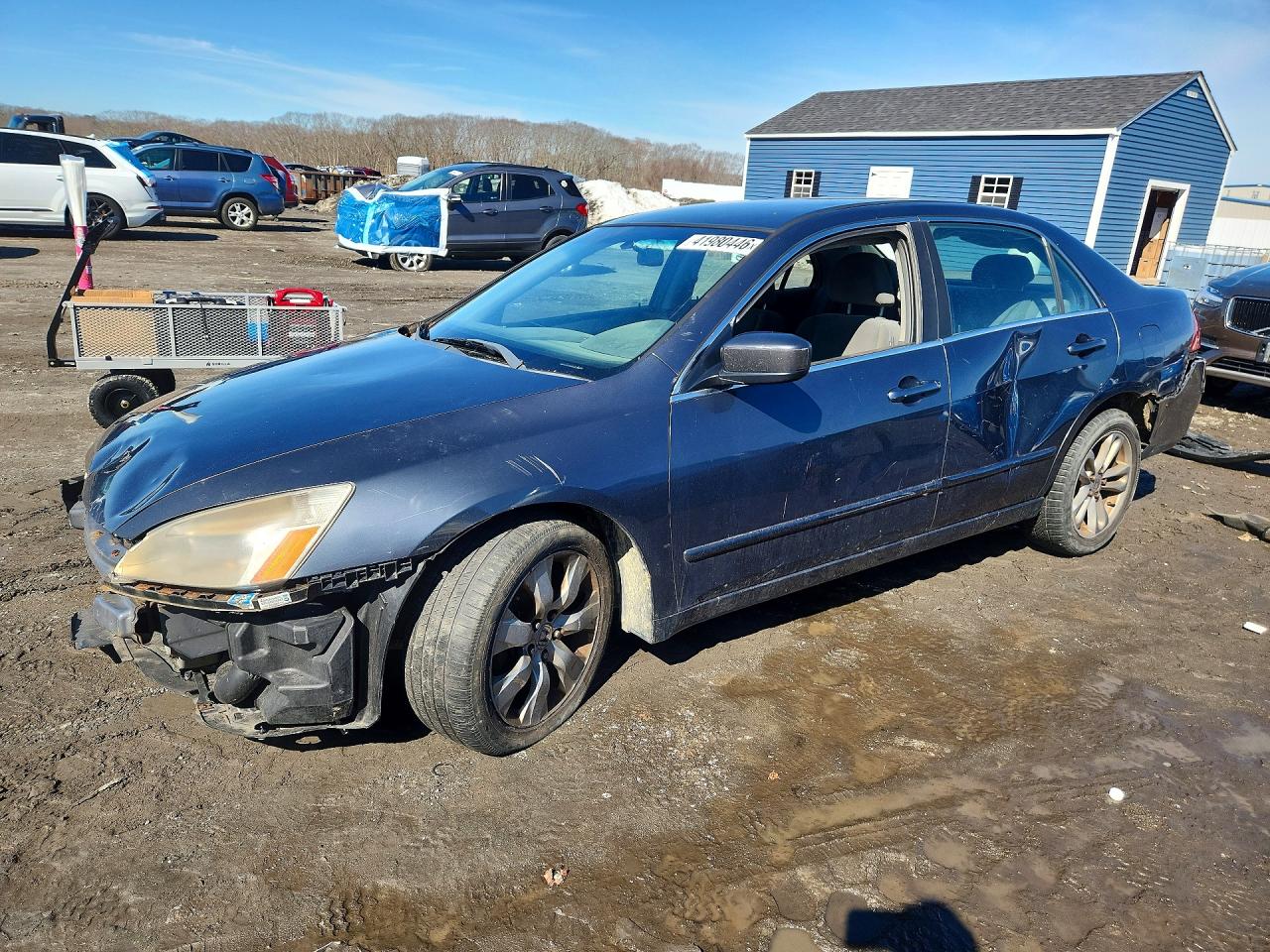 Salvage Honda Accord Image
