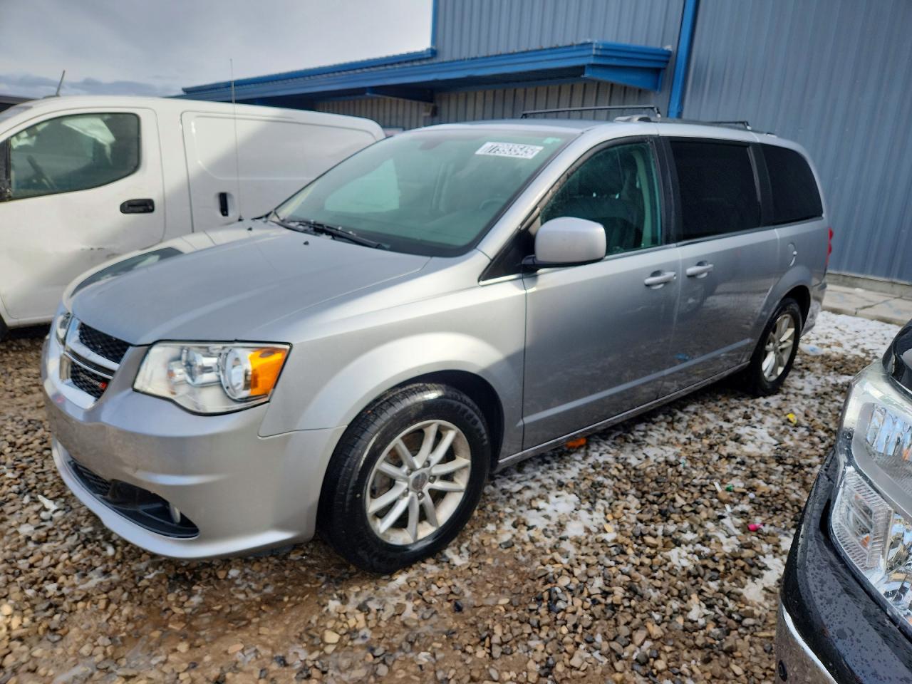 Salvage Dodge Caravan Image