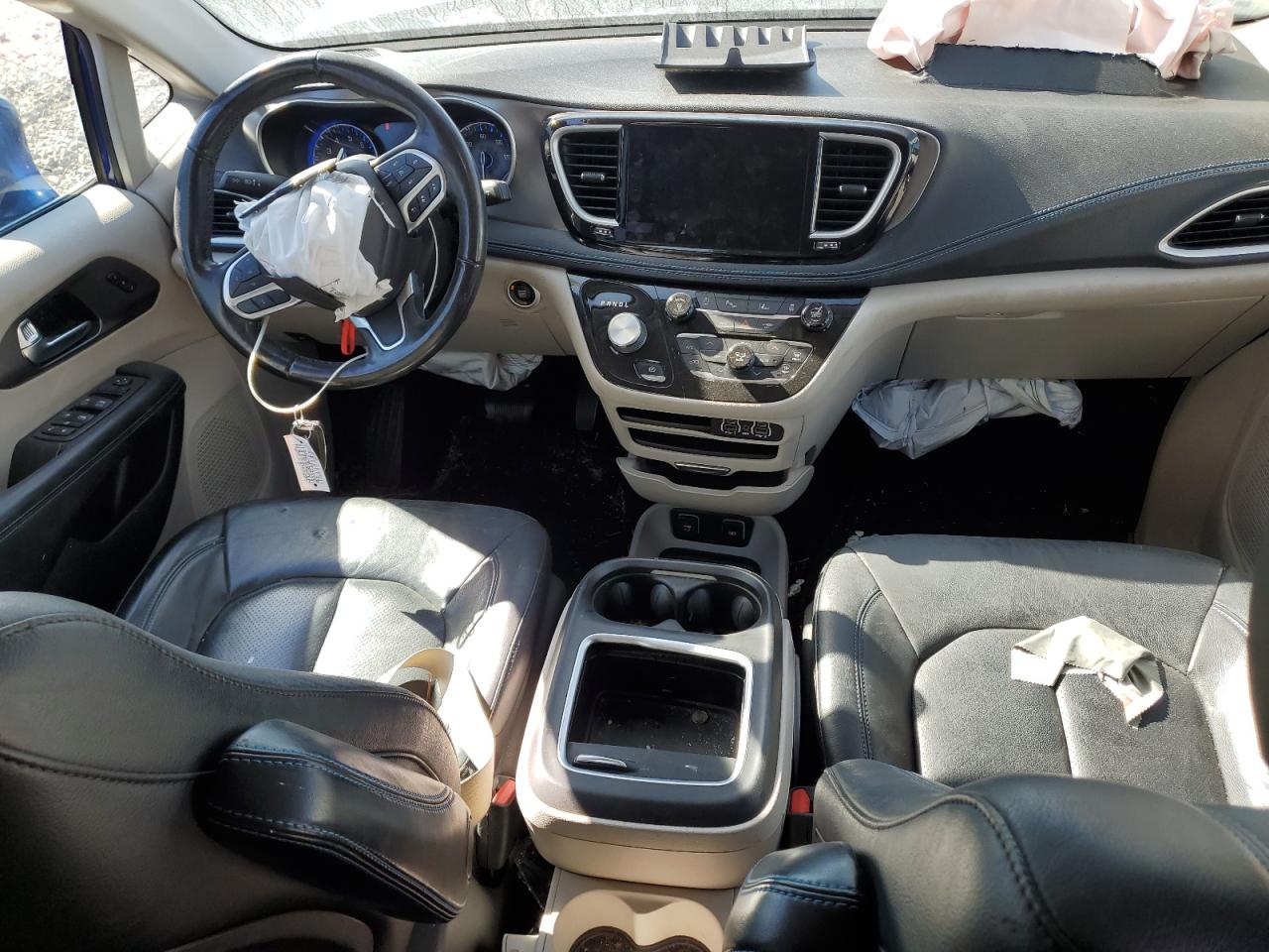Chrysler Pacifica Touring L