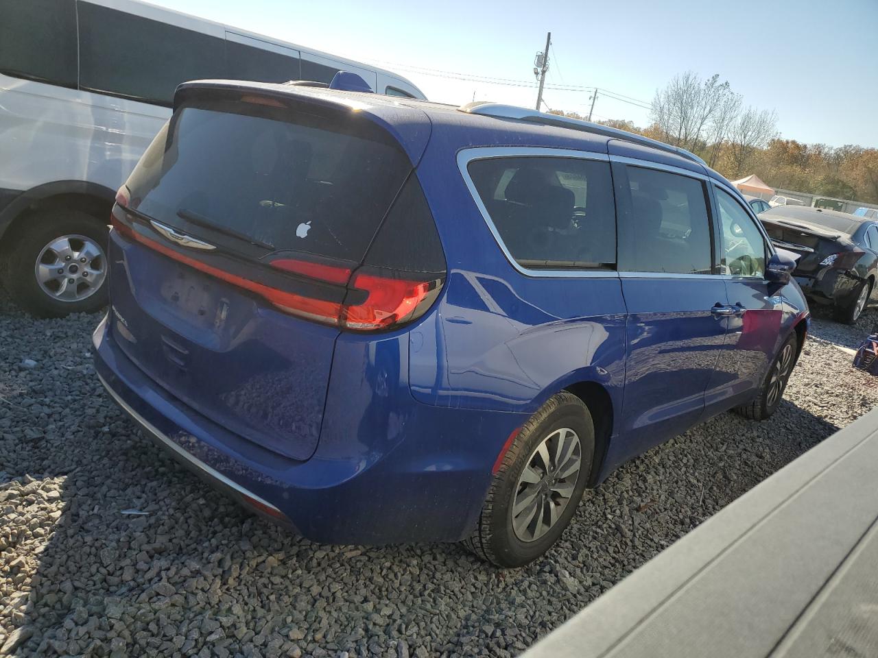 Chrysler Pacifica Touring L
