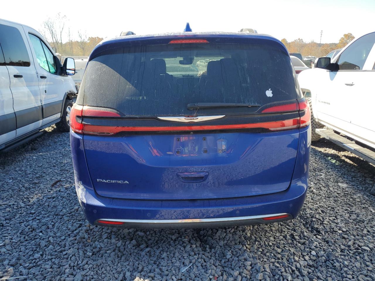 Chrysler Pacifica Touring L